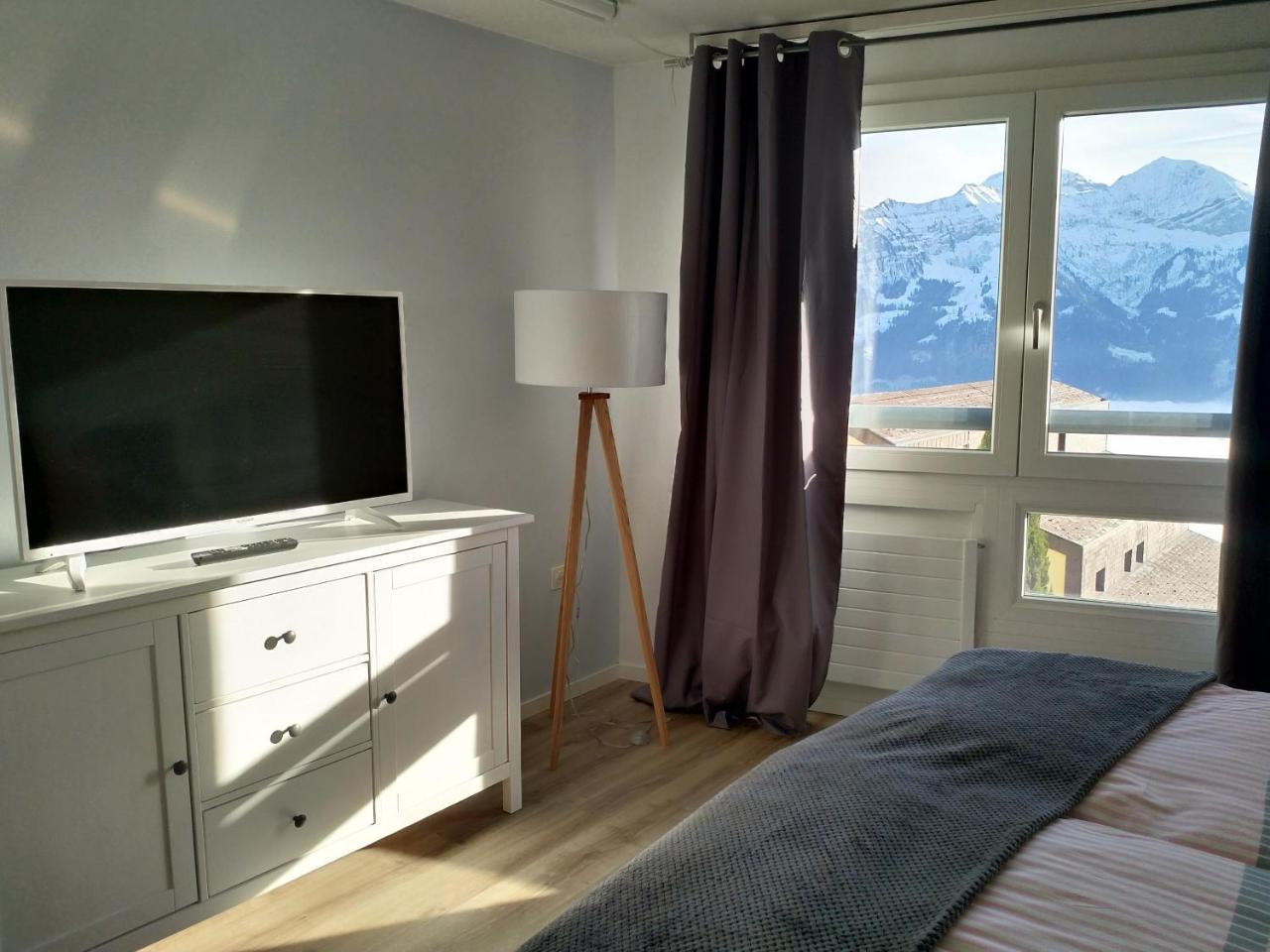 Swiss Seeblick Apartment Mit Hotelanbindung Беатенберг Экстерьер фото