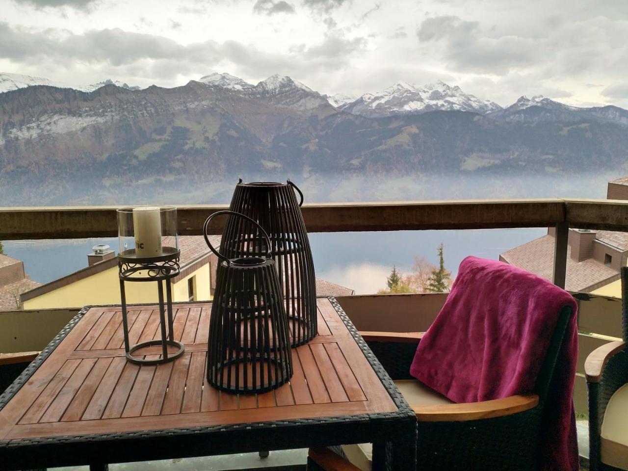Swiss Seeblick Apartment Mit Hotelanbindung Беатенберг Экстерьер фото